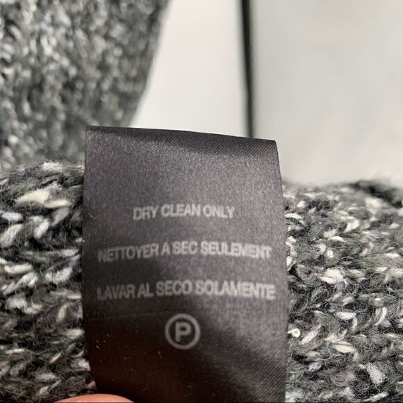 Velvet by Graham & Spencer NWT Knit Wool Blend Fringe Cardigan w Pockets & Belt - Picture 11 of 11